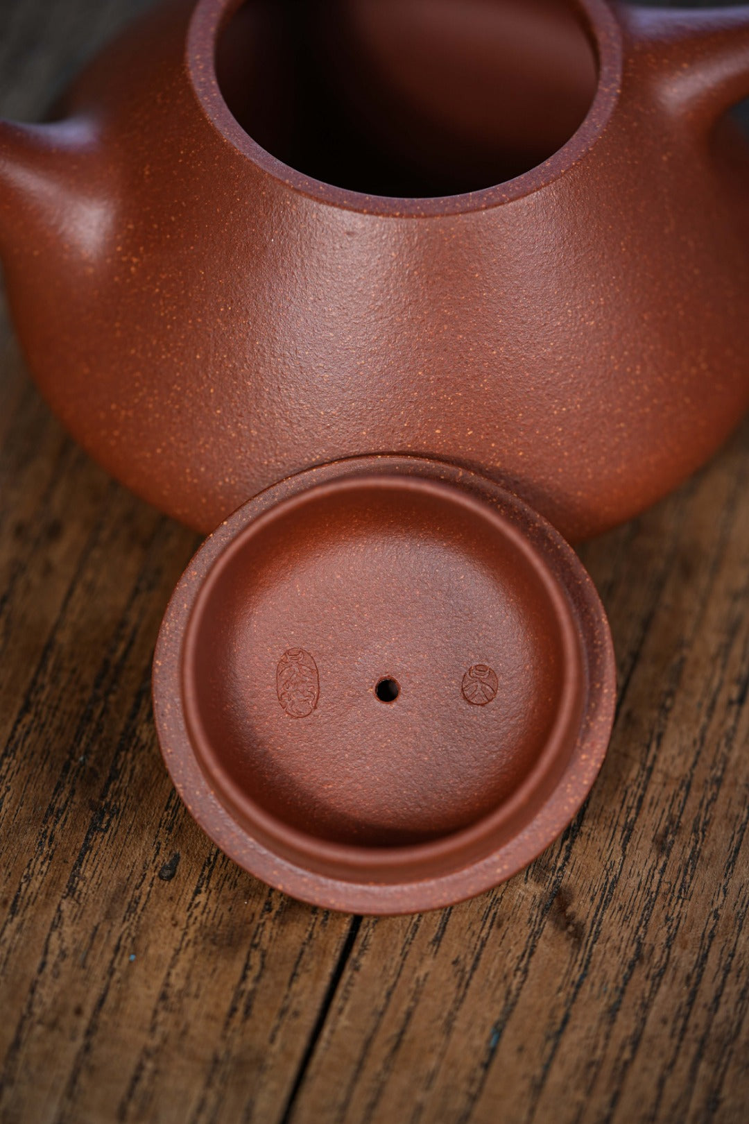 Zi Ye Shi Piao  250cc  - Yixing Zisha Purple Clay Teapot
