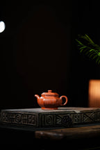 Liu Fang Duo Zhi   160cc  - Yixing Zisha Purple Clay Teapot