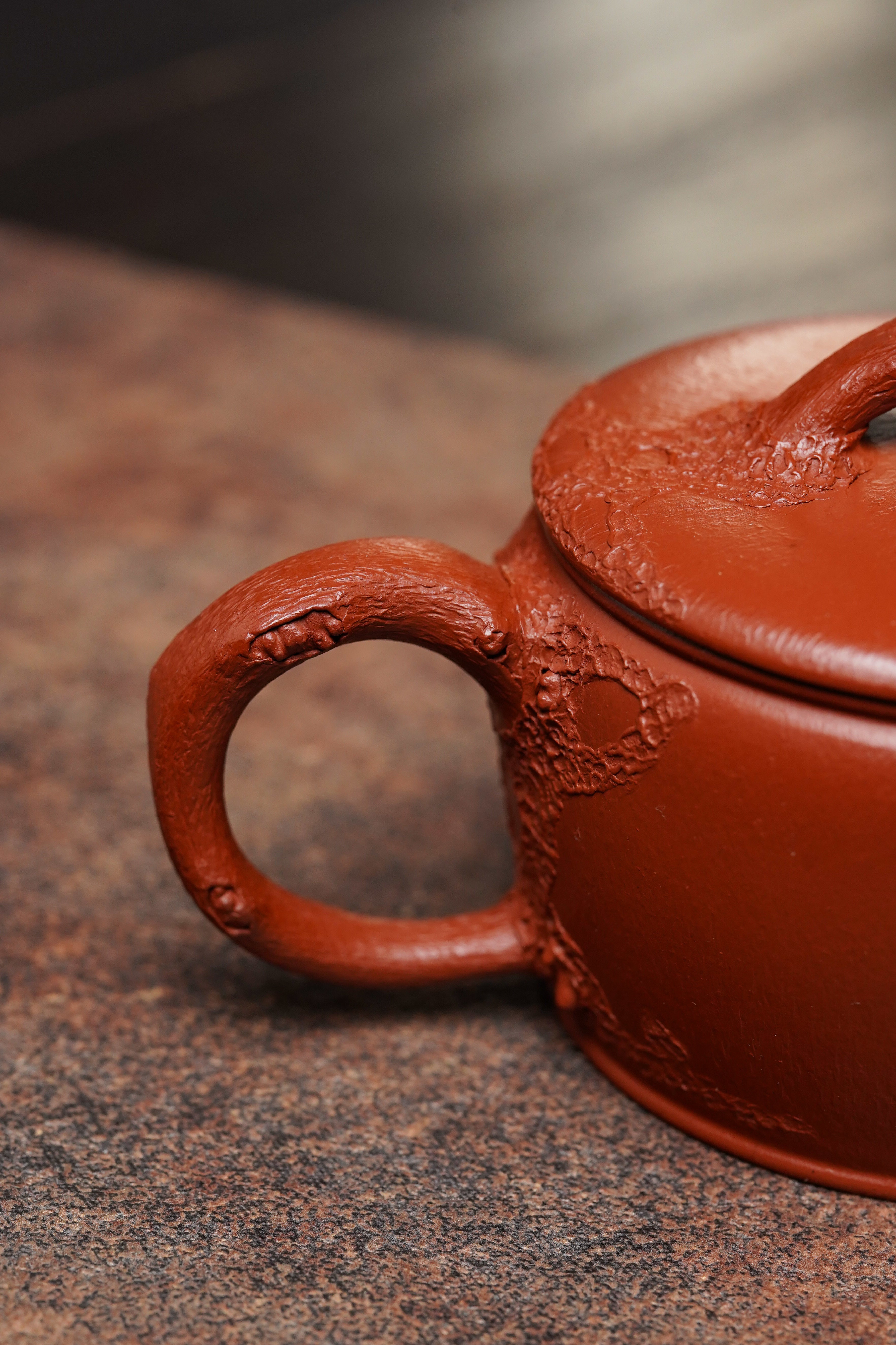 Han Wa Hu   200cc   - Yixing Zisha Purple Clay Teapot