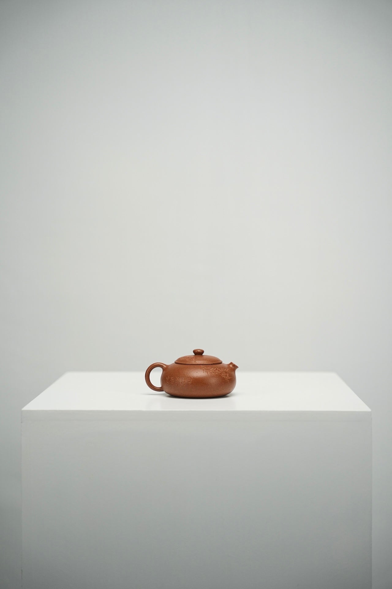 Xiao Xiao Xi Shi Ru  80cc  - Yixing Zisha Purple Clay Teapot