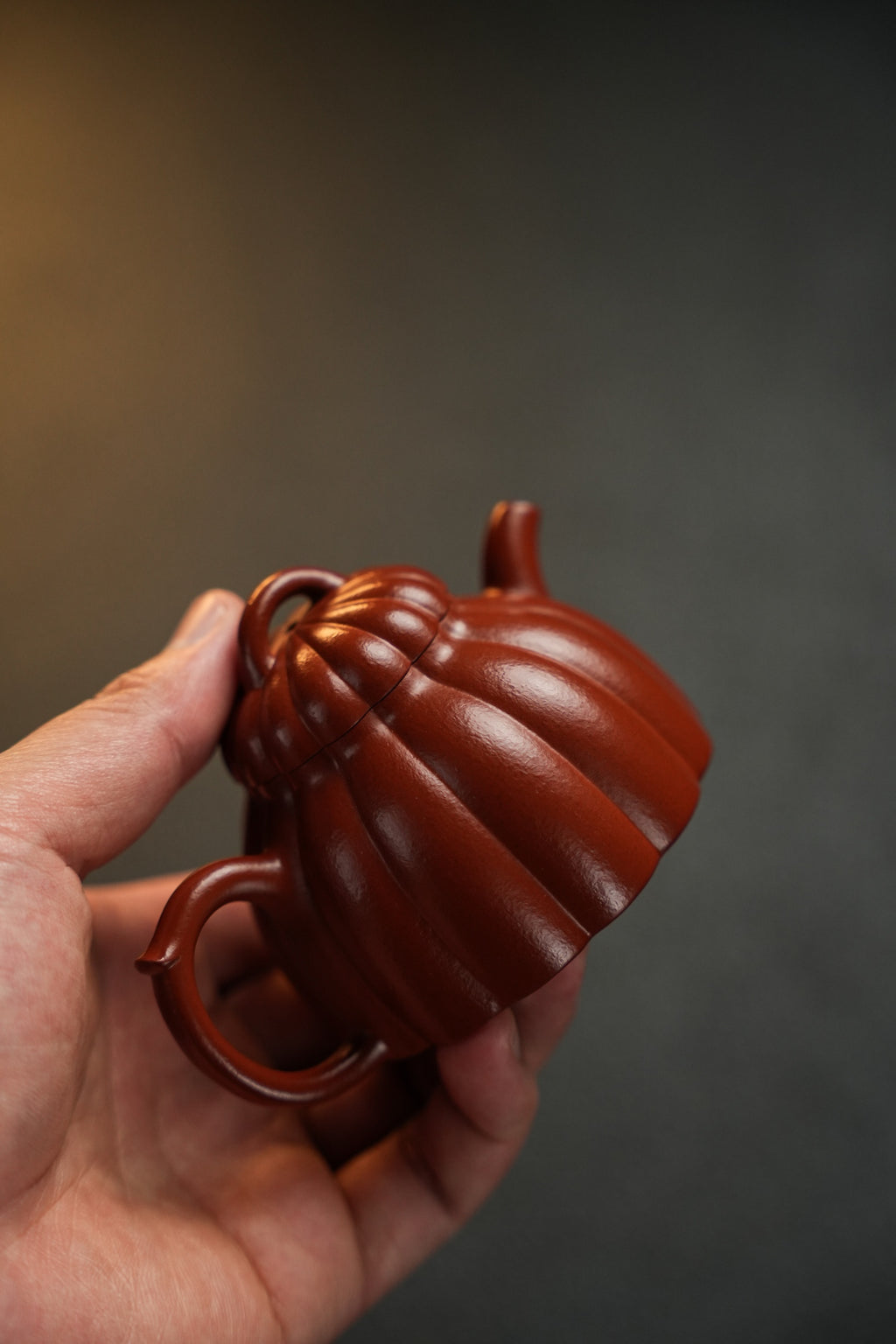 Ban Ju   135cc  - Yixing Zisha Purple Clay Teapot