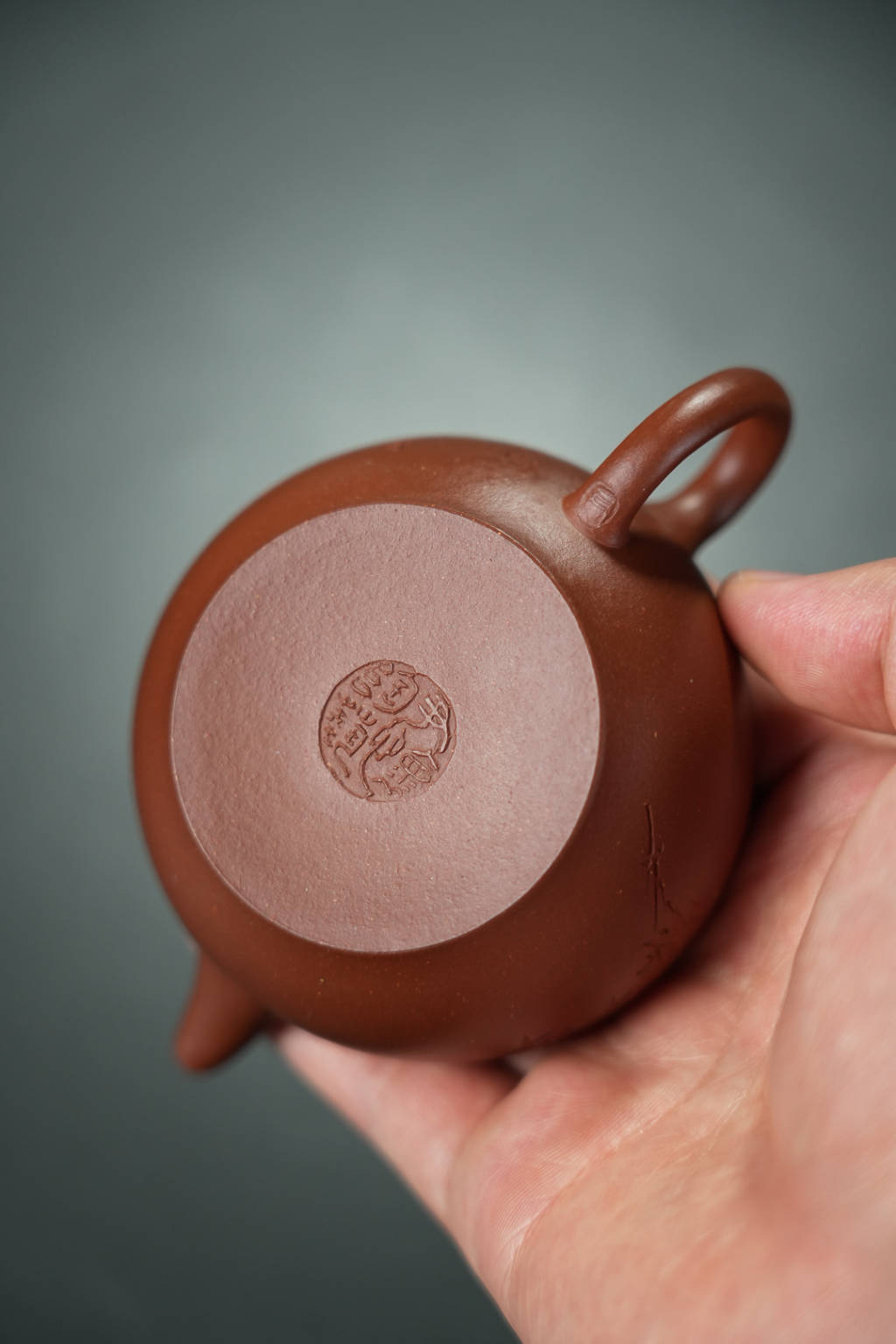 Han Wa   160cc  - Yixing Zisha Purple Clay Teapot