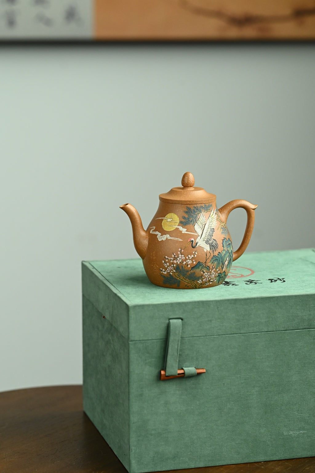 Tai Bai Zui Jiu   200cc  - Yixing Zisha Purple Clay Teapot