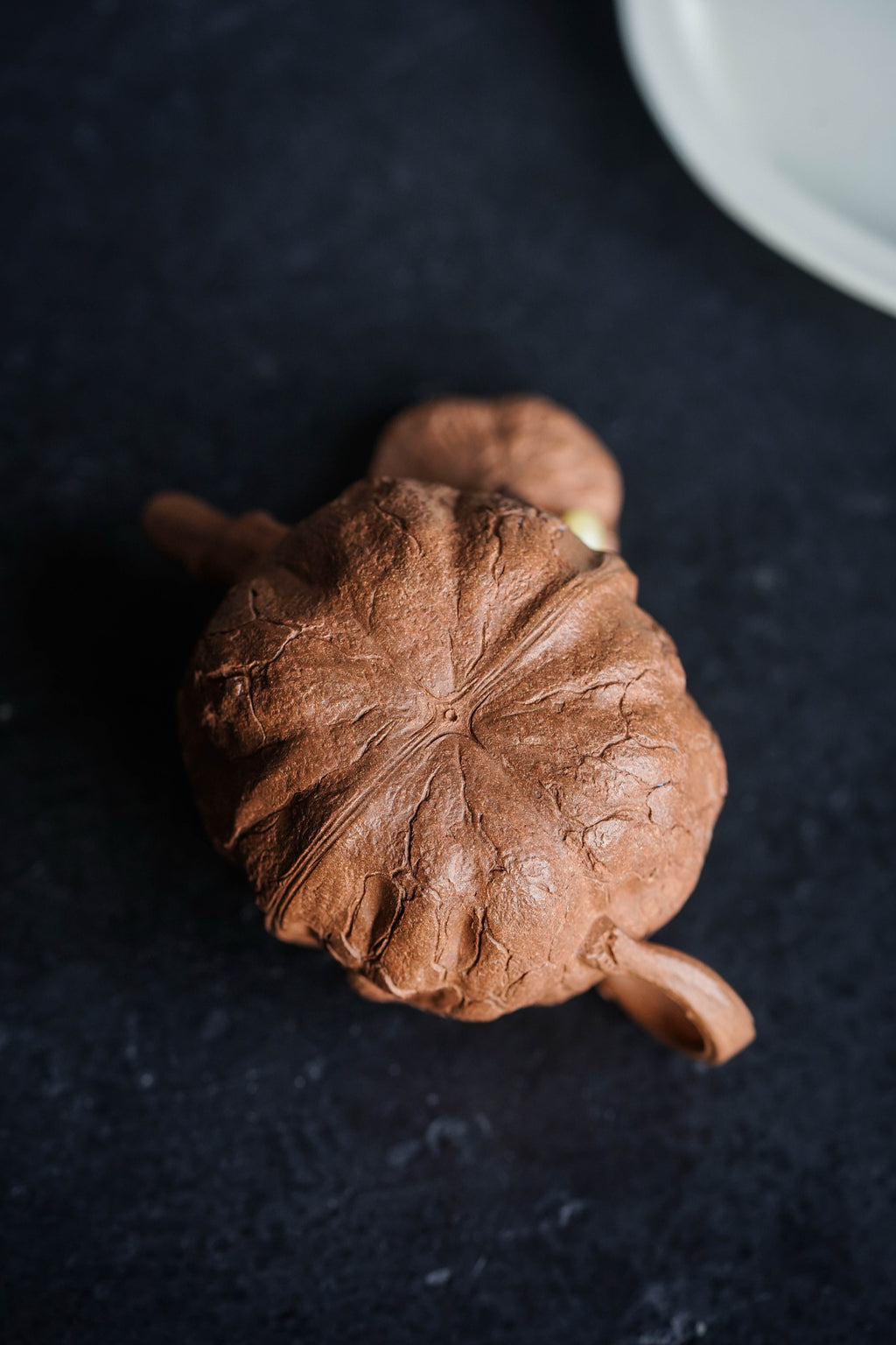 He Tao   150cc  - Yixing Zisha Purple Clay Teapot