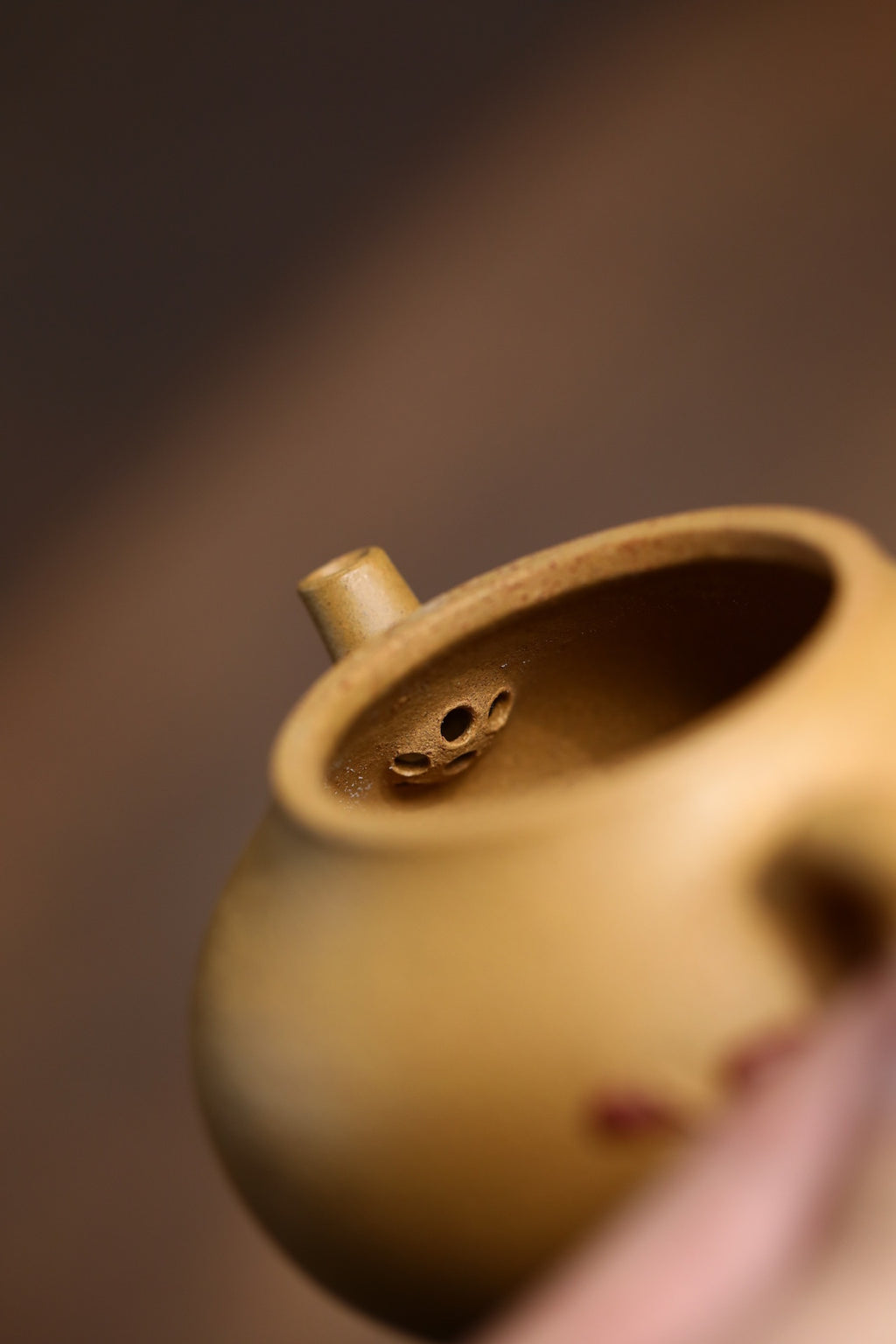 Sheng Ji Ang Ran    170cc   - Yixing Zisha Purple Clay Teapot