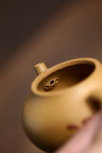 Sheng Ji Ang Ran    170cc   - Yixing Zisha Purple Clay Teapot