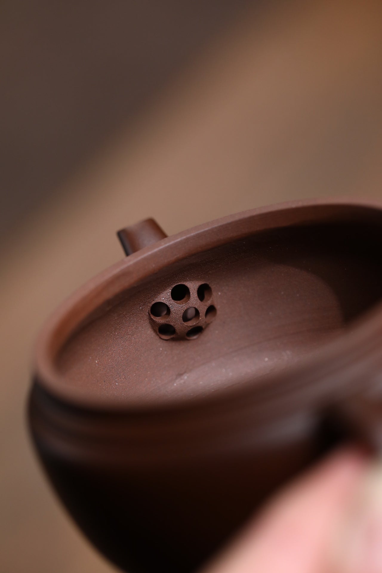 Han Wa   160cc   - Yixing Zisha Purple Clay Teapot
