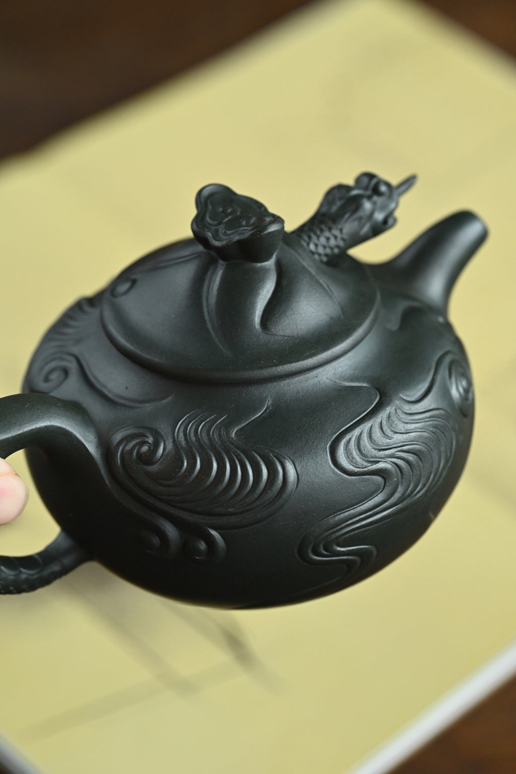 Yun Long   430cc   - Yixing Zisha Purple Clay Teapot