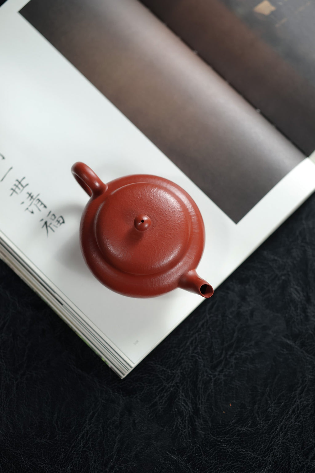 Yuan Ju Hu     180cc   - Yixing Zisha Purple Clay Teapot