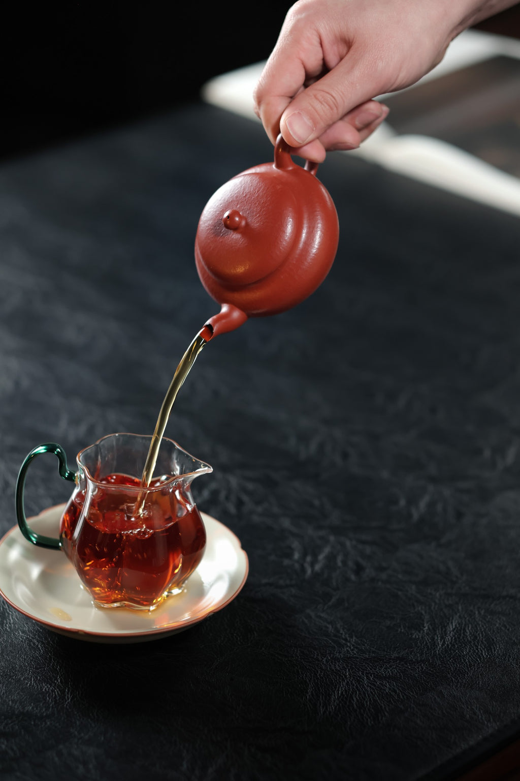 Yuan Ju Hu     180cc   - Yixing Zisha Purple Clay Teapot