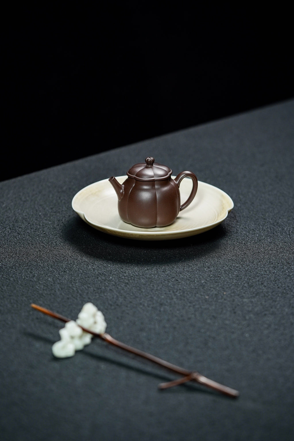 Ru Tang    90cc   - Yixing Zisha Purple Clay Teapot
