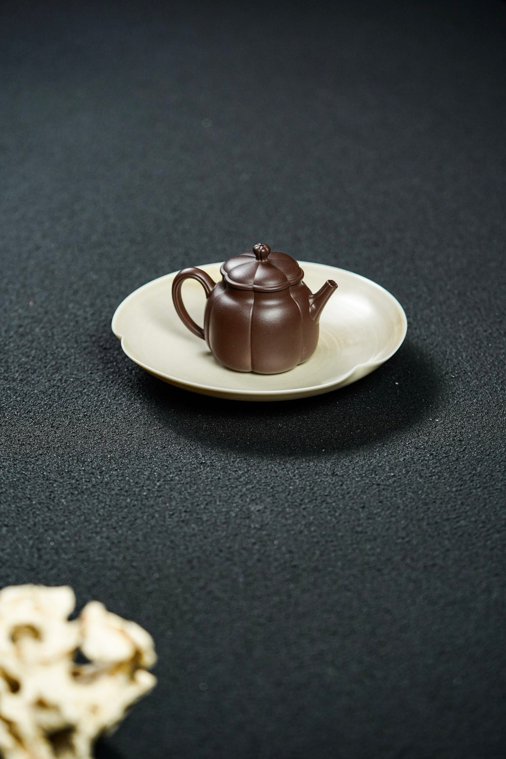 Ru Tang    90cc   - Yixing Zisha Purple Clay Teapot