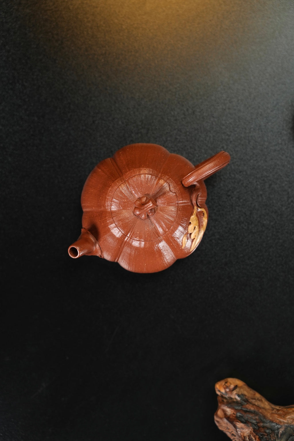 Nan Gua    160cc   - Yixing Zisha Purple Clay Teapot