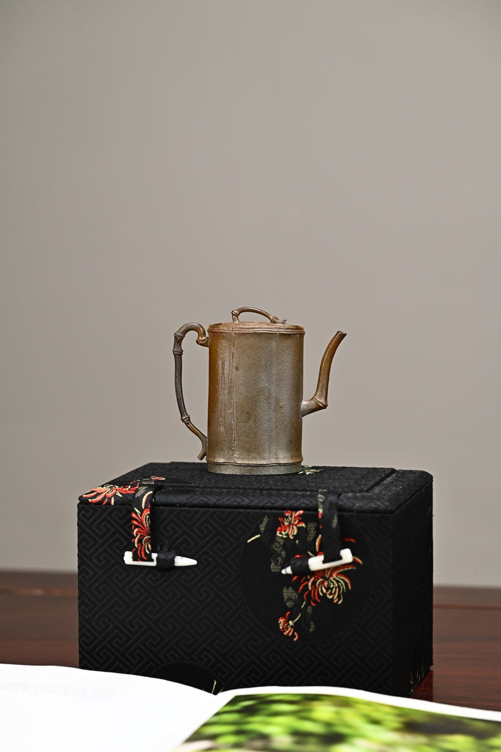 Zhu Jie   90cc   - Yixing Zisha Purple Clay Teapot