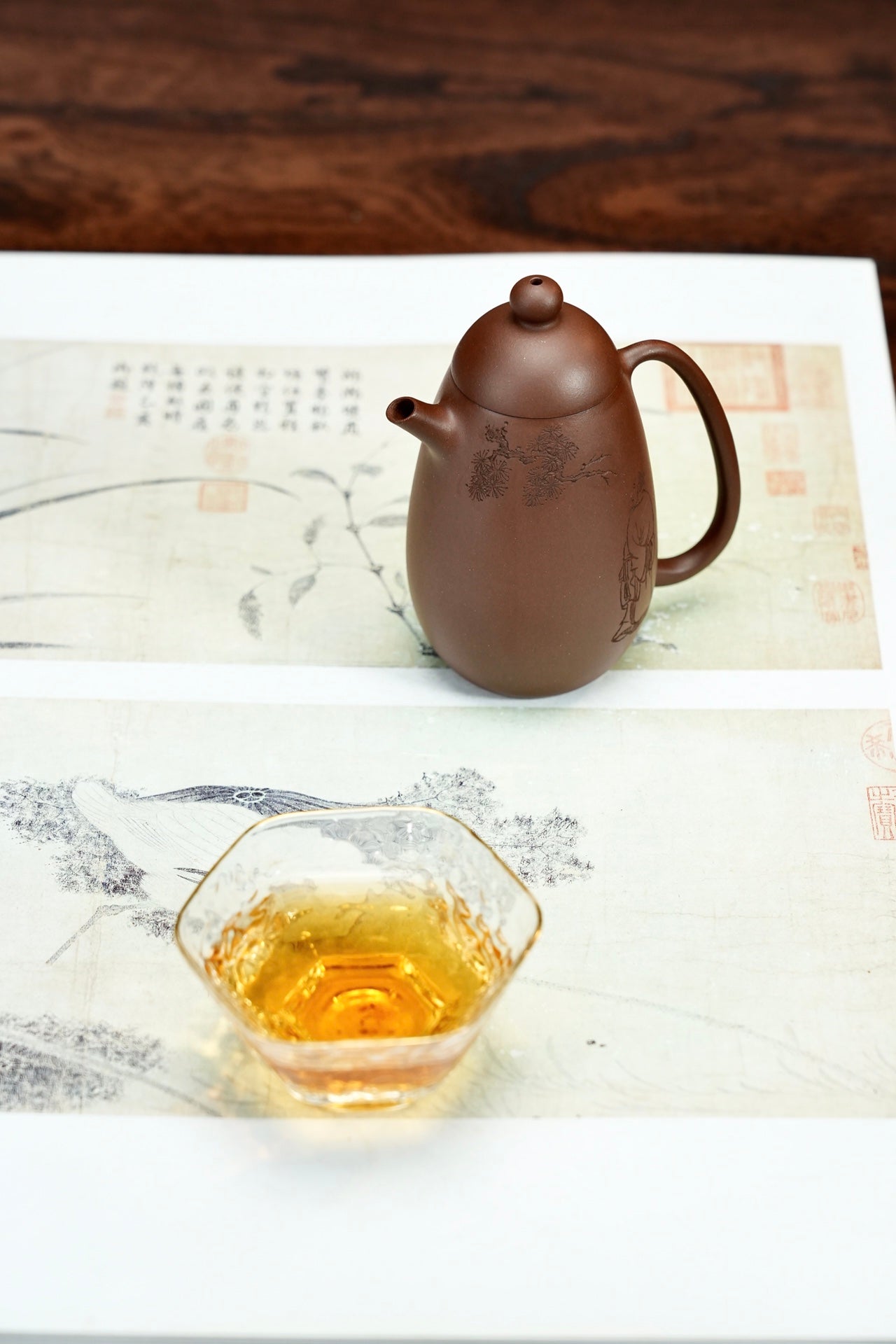 Ming Shi Long Dan   140cc   - Yixing Zisha Purple Clay Teapot