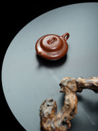 Hu Lu Piao   180cc   - Yixing Zisha Purple Clay Teapot