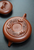 Hu Lu Piao   180cc   - Yixing Zisha Purple Clay Teapot