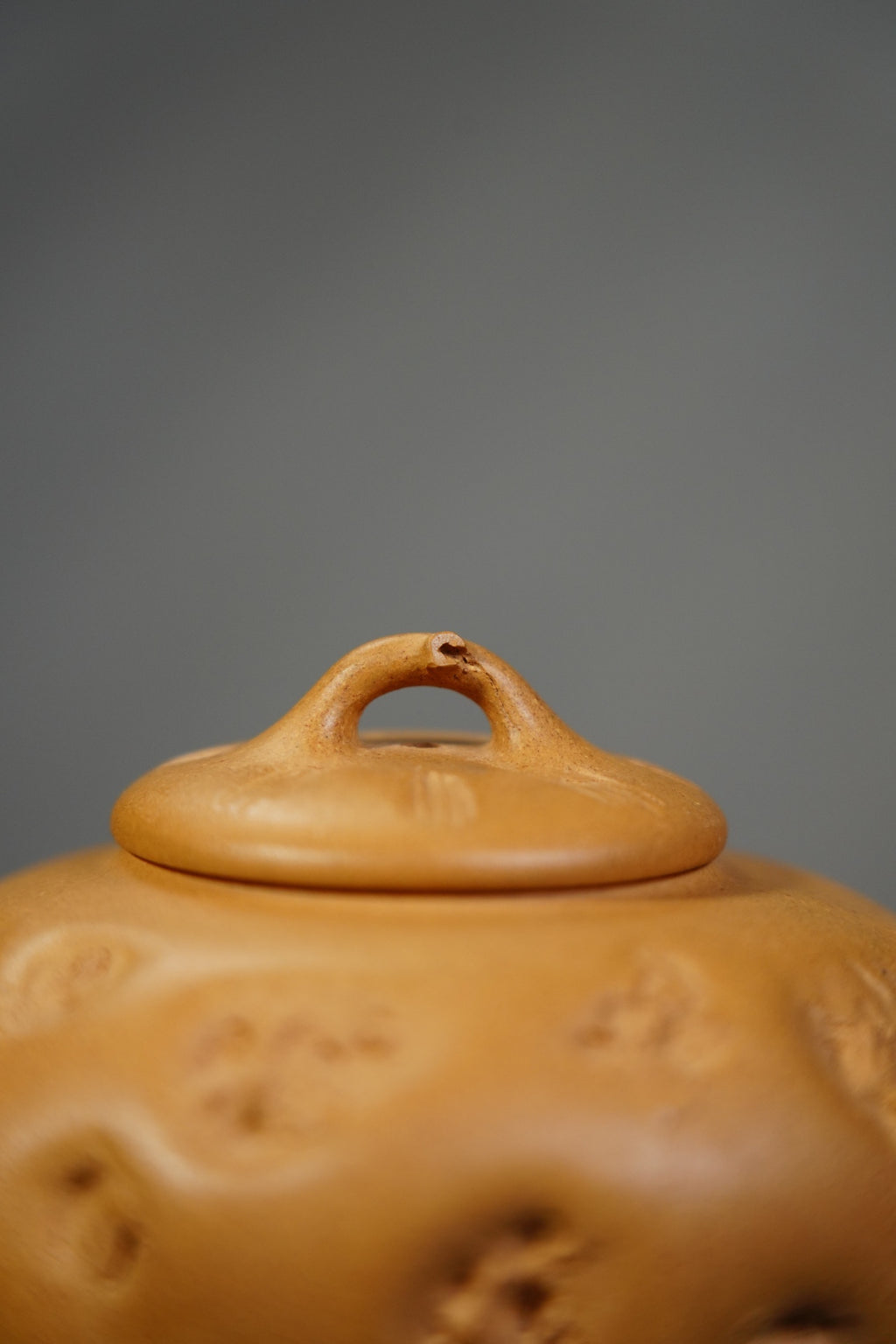 Gong Chun   330cc   - Yixing Zisha Purple Clay Teapot