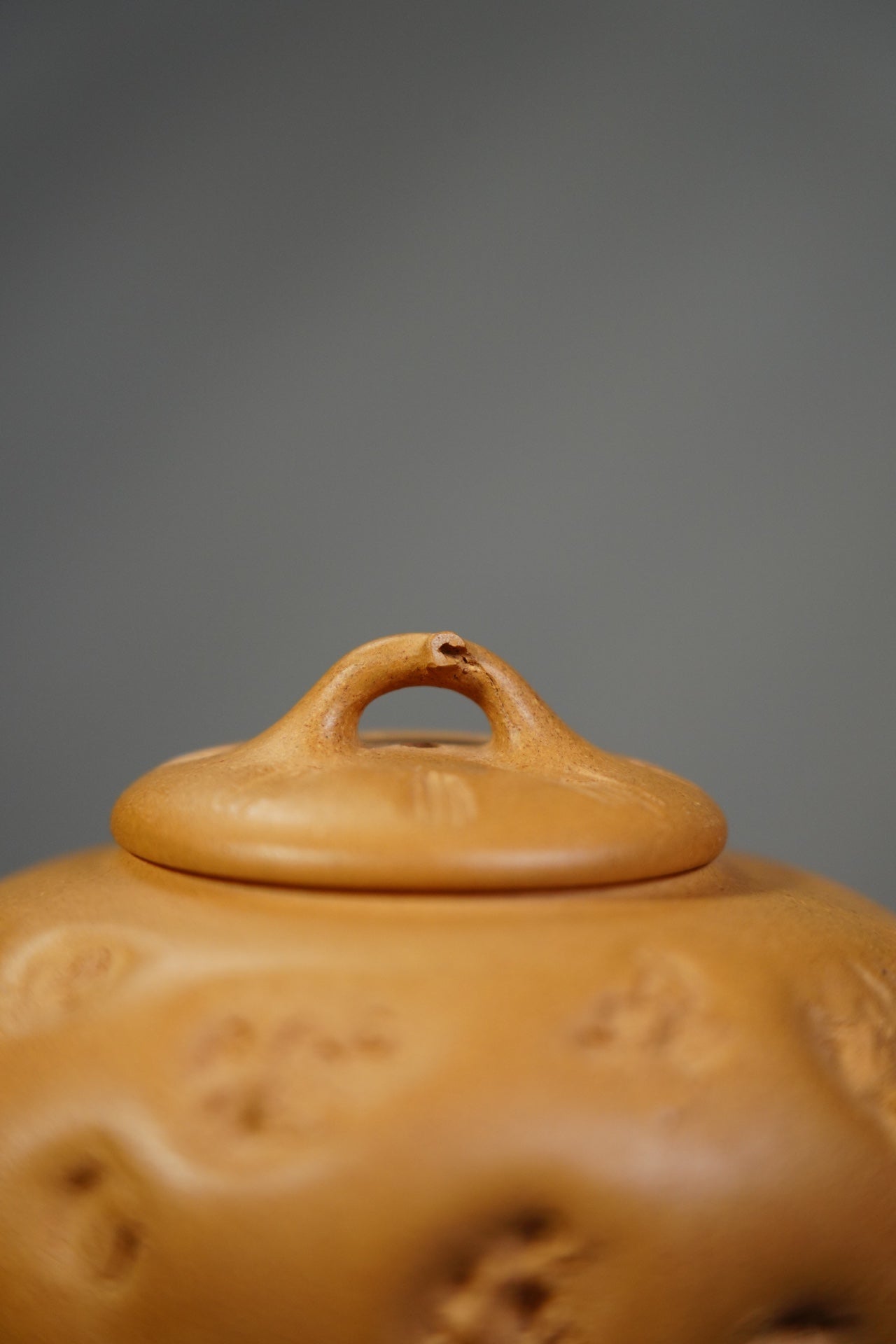 Gong Chun   330cc   - Yixing Zisha Purple Clay Teapot