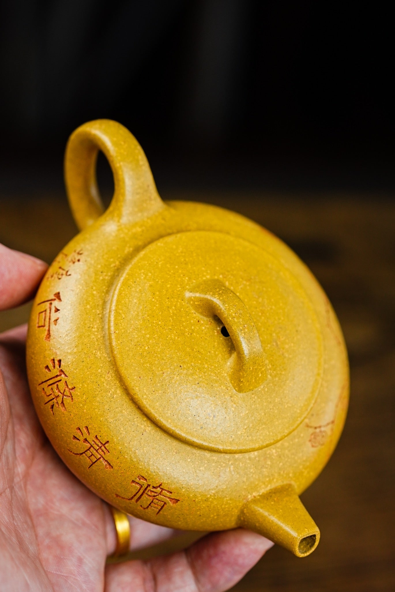 Bian Fang Gu   175cc   - Yixing Zisha Purple Clay Teapot