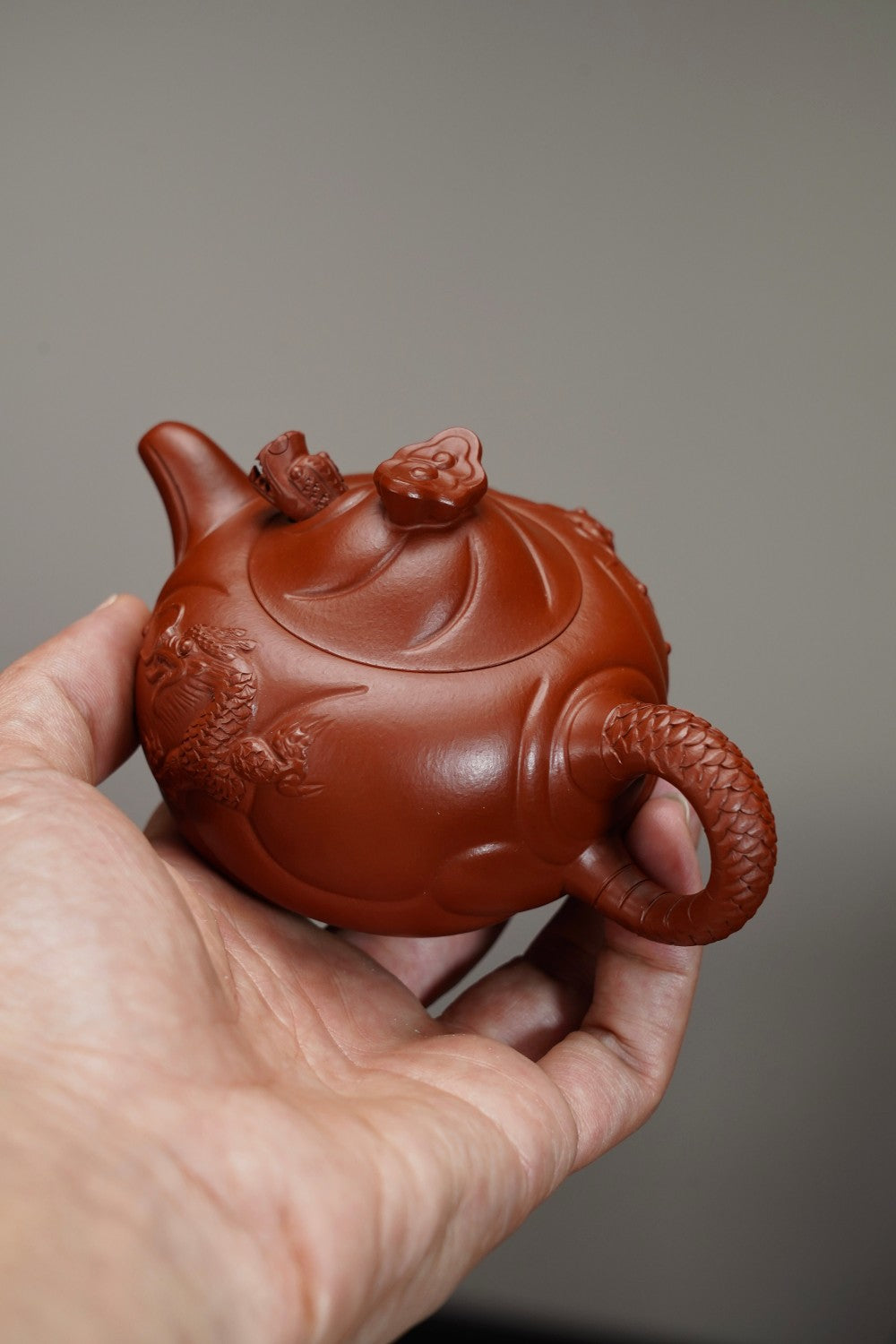 Yu Hua Long   160cc   - Yixing Zisha Purple Clay Teapot