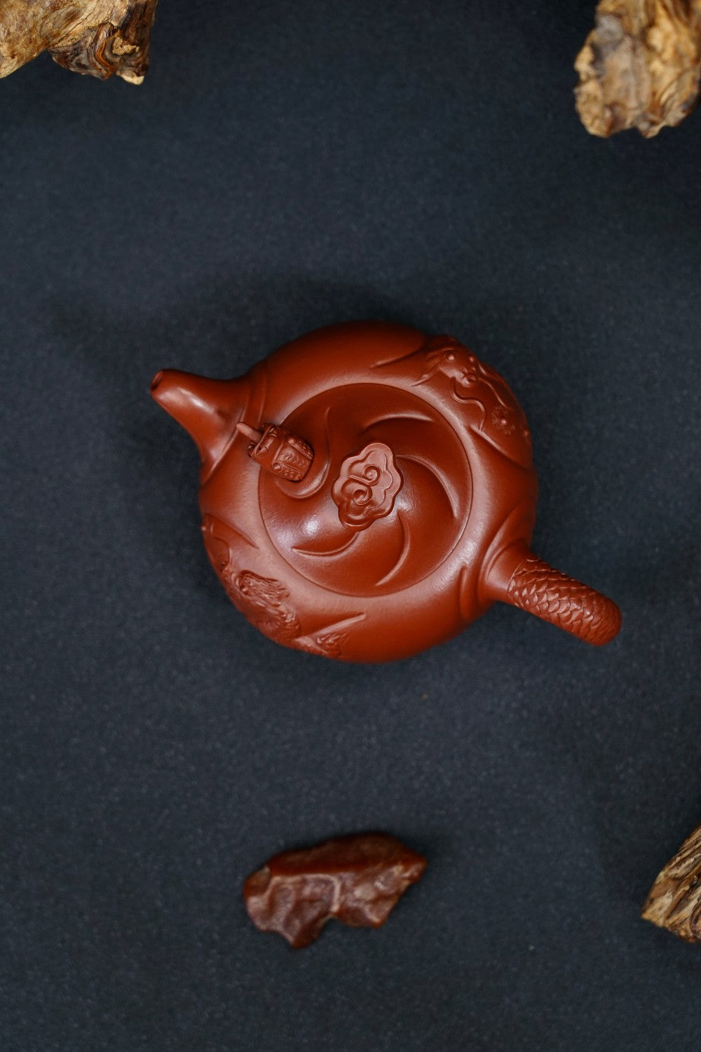 Yu Hua Long   160cc   - Yixing Zisha Purple Clay Teapot