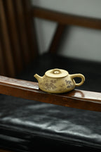 Xian Piao   140cc   - Yixing Zisha Purple Clay Teapot