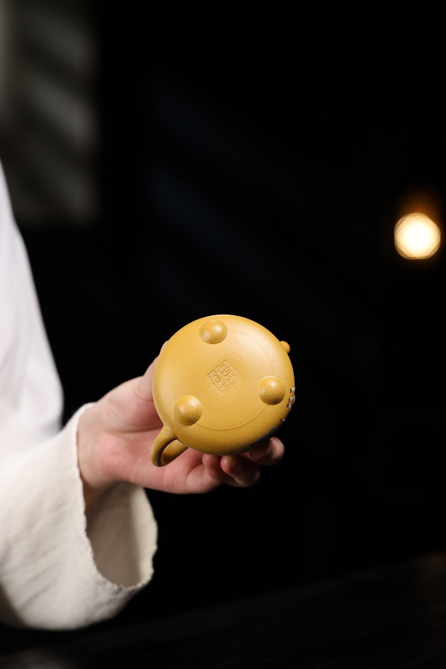 Gao Shi Piao   200cc   - Yixing Zisha Purple Clay Teapot
