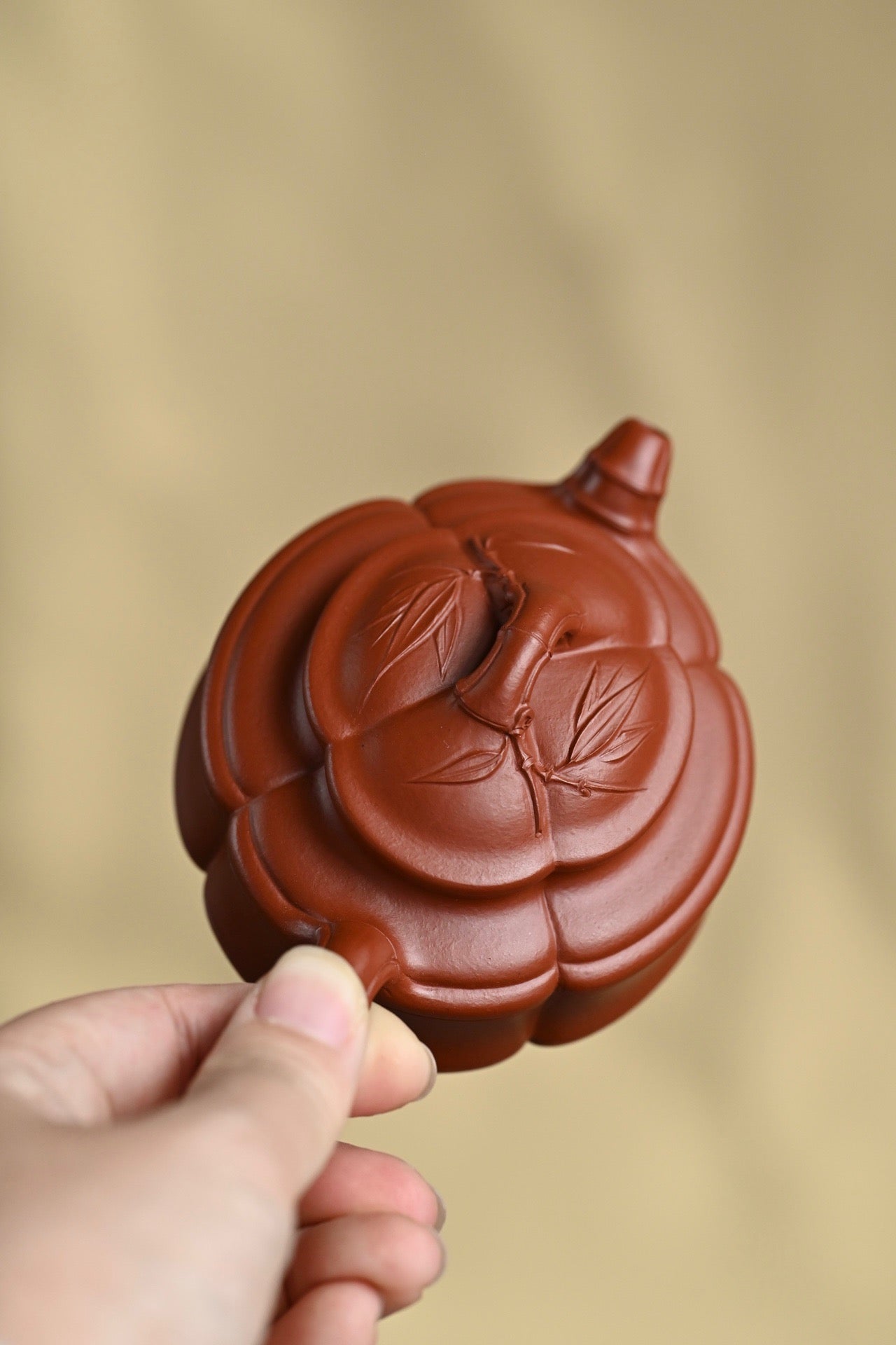 Shuang Xian Zhu Gu   130cc   - Yixing Zisha Purple Clay Teapot