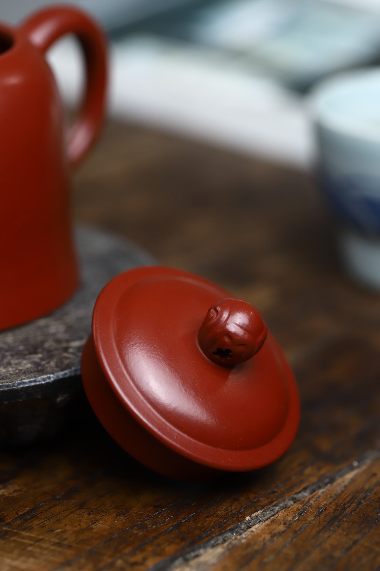 Jin Zhong   170cc   - Yixing Zisha Purple Clay Teapot