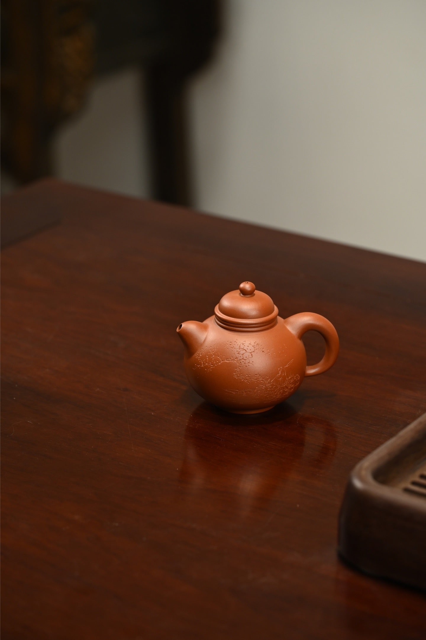 Qing Quan    230cc   - Yixing Zisha Purple Clay Teapot