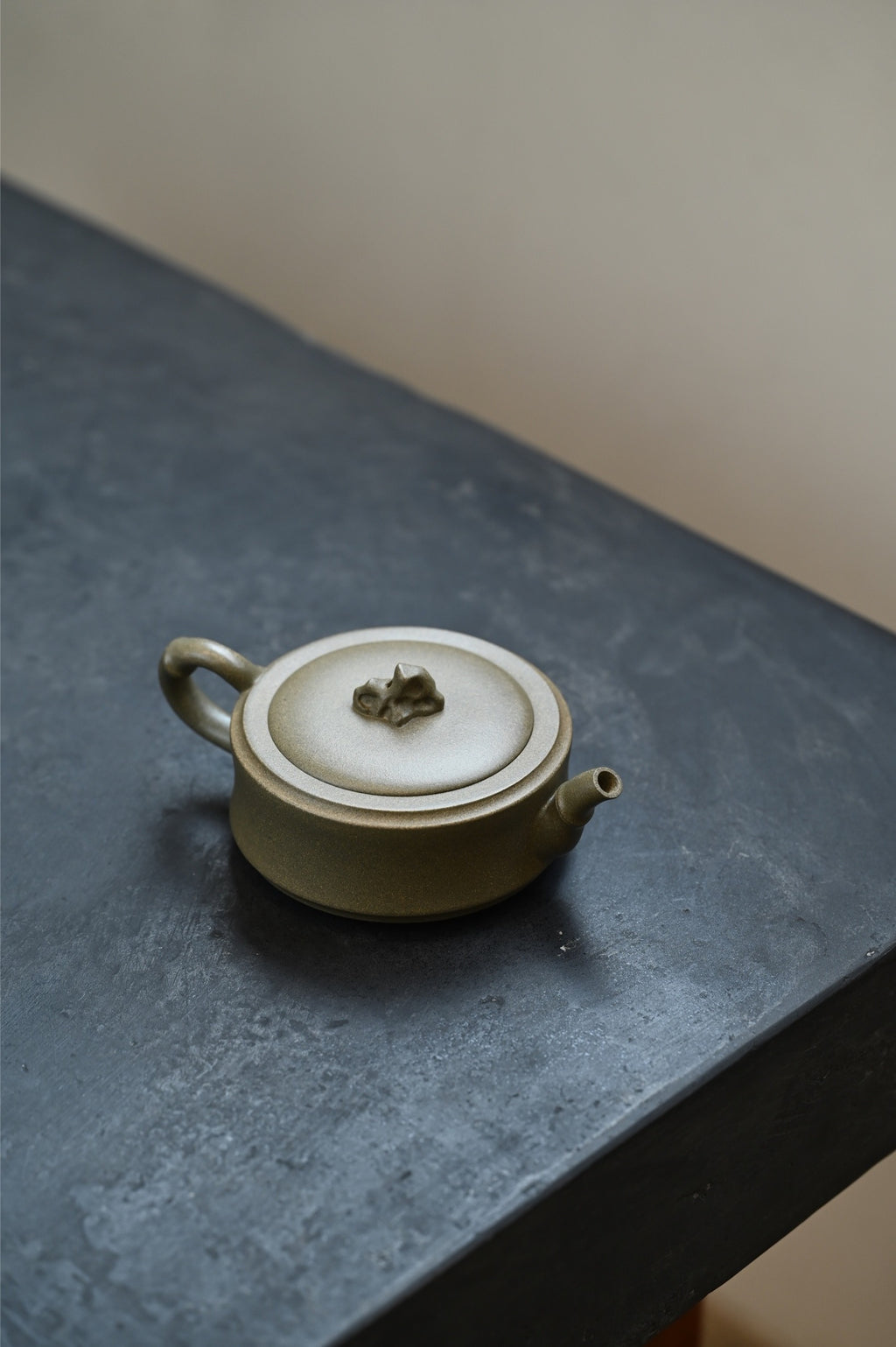 San Zu Yuan Zhu    150cc   - Yixing Zisha Purple Clay Teapot