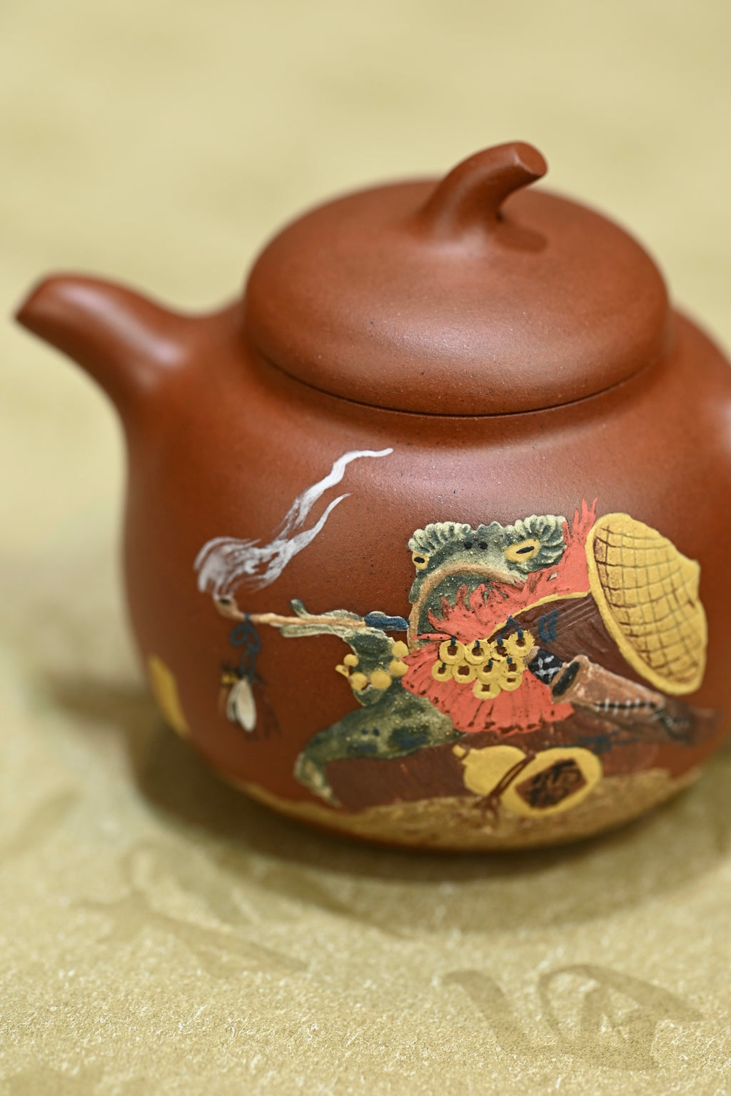 Qie Gua    160cc   - Yixing Zisha Purple Clay Teapot