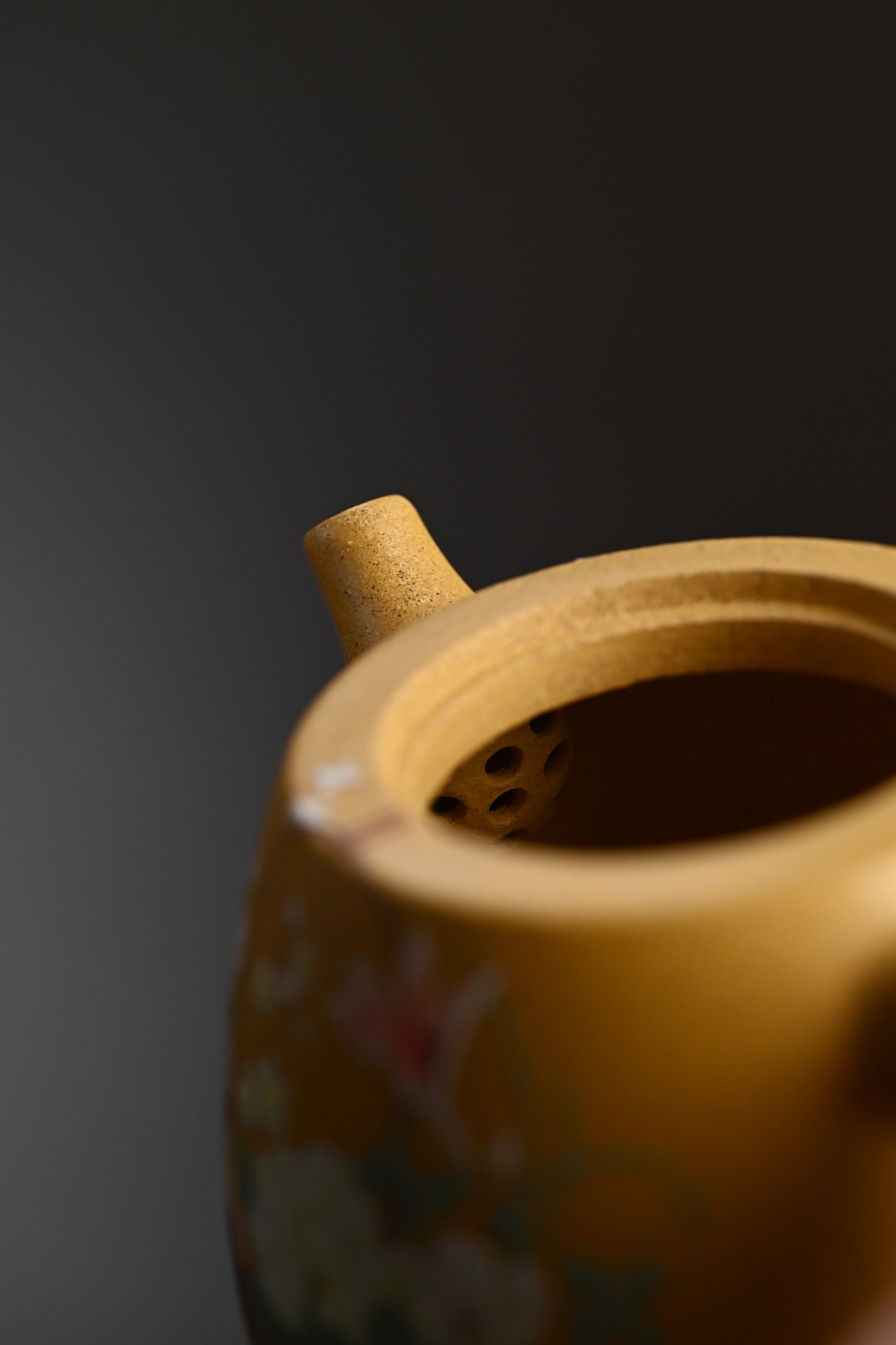 Han Duo     220cc   - Yixing Zisha Purple Clay Teapot