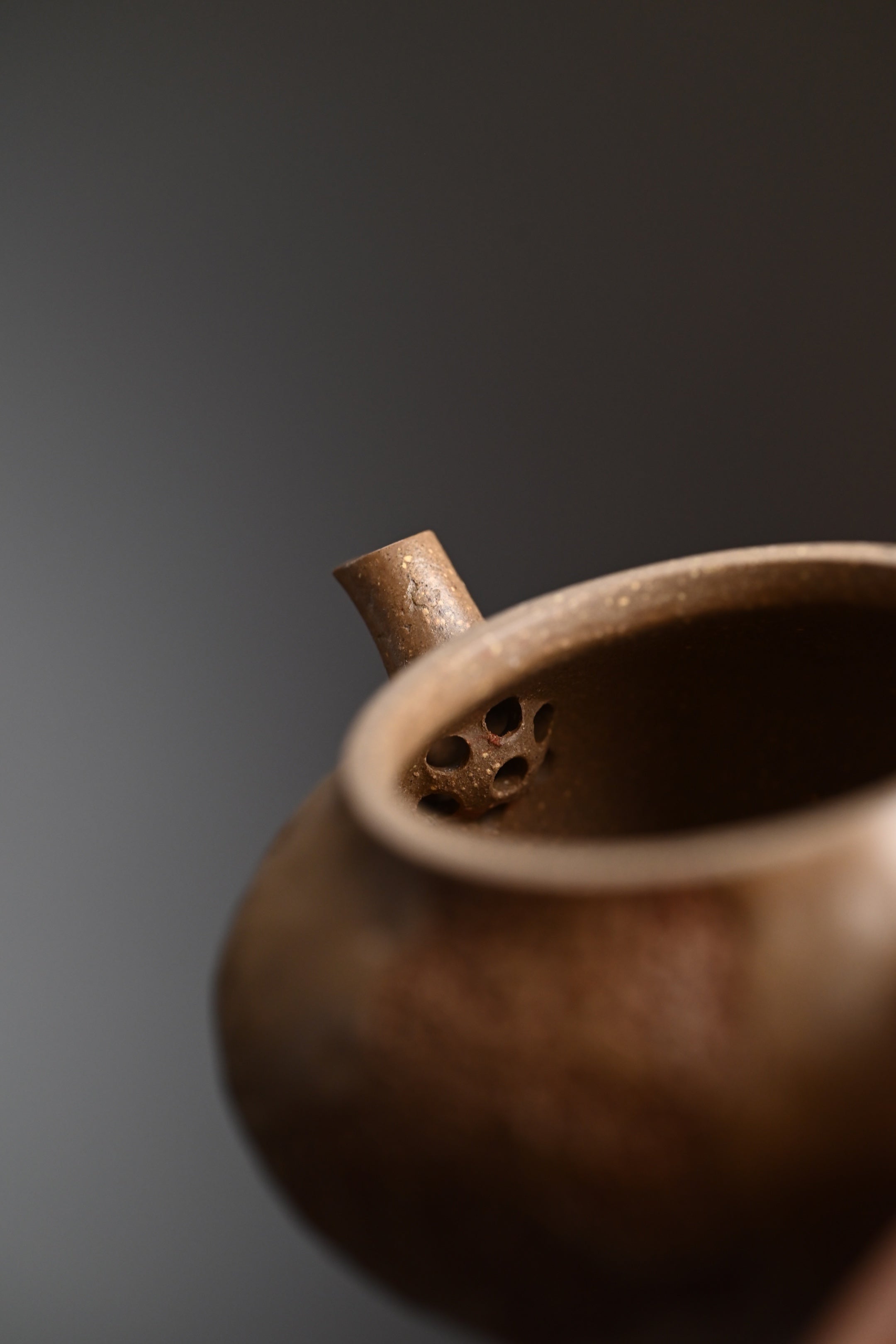 Gong Chun     180cc   - Yixing Zisha Purple Clay Teapot