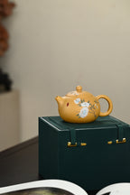 Lan Hua Xi Shi     220cc   - Yixing Zisha Purple Clay Teapot