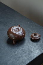 Feng Juan Kui     280cc   - Yixing Zisha Purple Clay Teapot