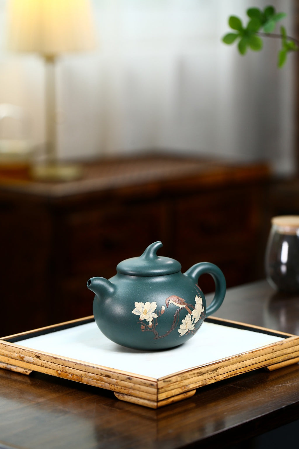 Qie Gua     300cc   - Yixing Zisha Purple Clay Teapot