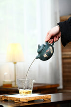 Qie Gua     300cc   - Yixing Zisha Purple Clay Teapot