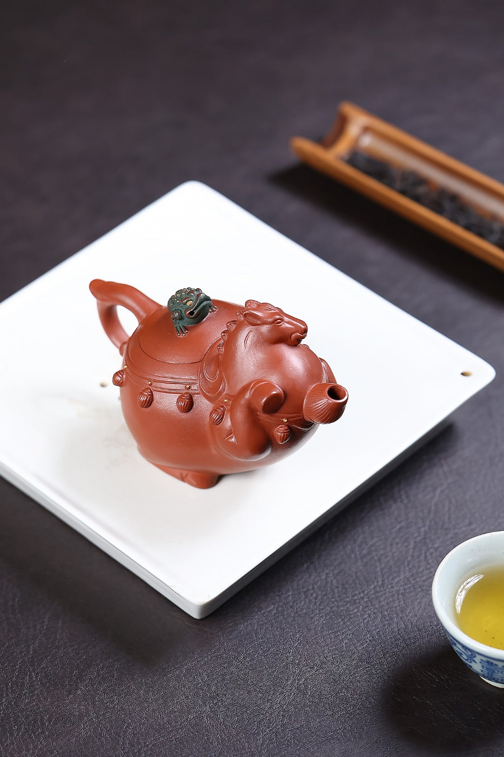 Ma Shang You Qian      200cc   - Yixing Zisha Purple Clay Teapot