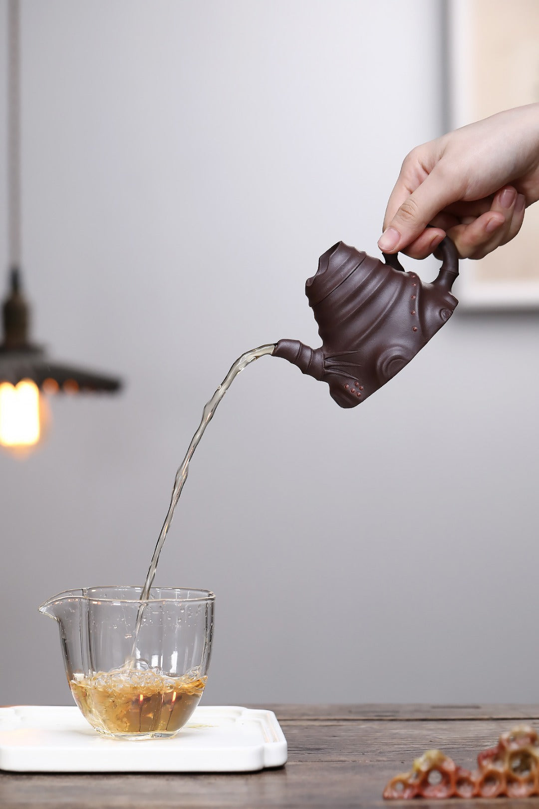 Zhu Sun Hu     160cc   - Yixing Zisha Purple Clay Teapot