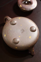 Ping Gai Shi Piao       170cc   - Yixing Zisha Purple Clay Teapot