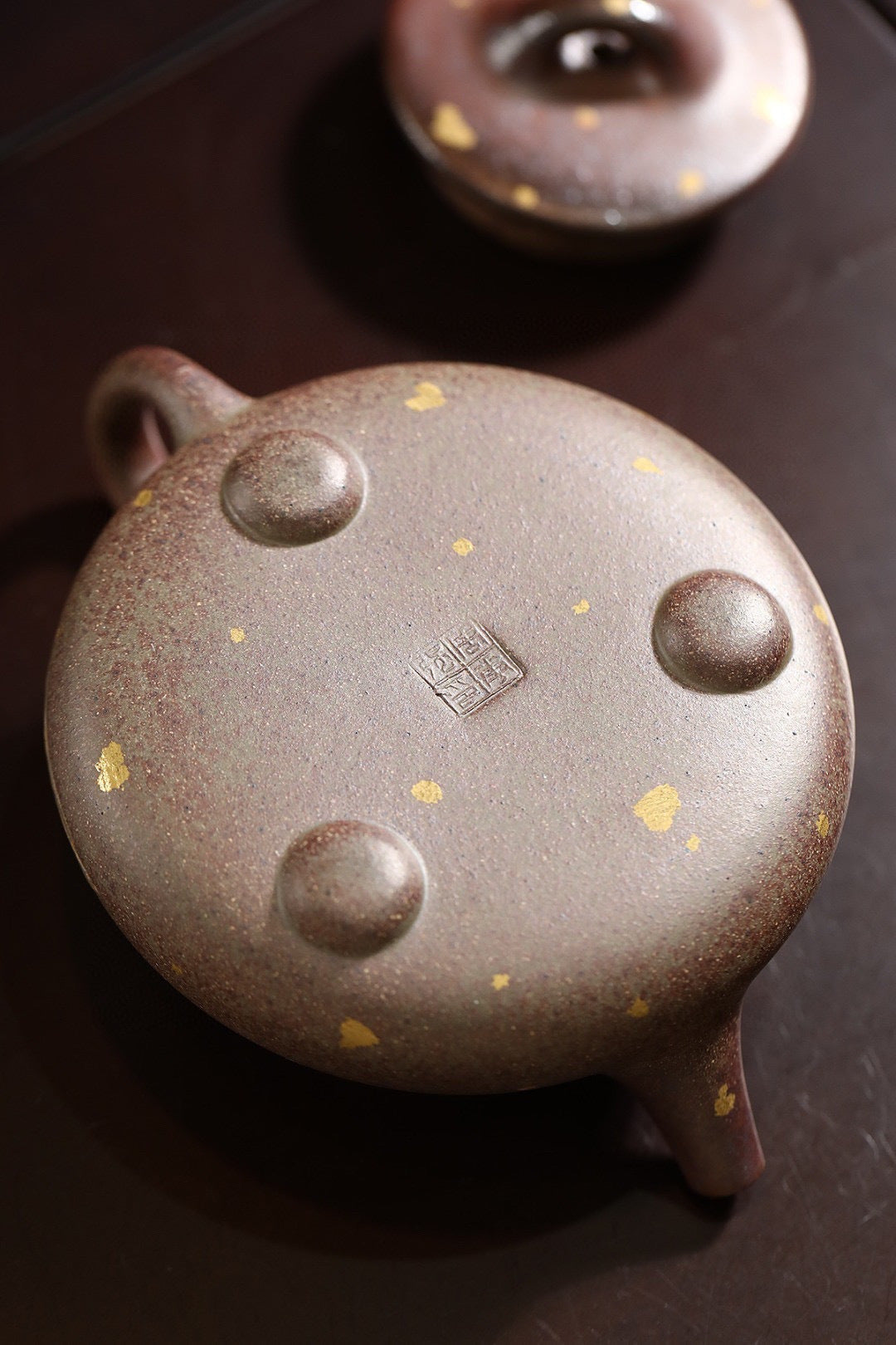 Ping Gai Shi Piao       170cc   - Yixing Zisha Purple Clay Teapot