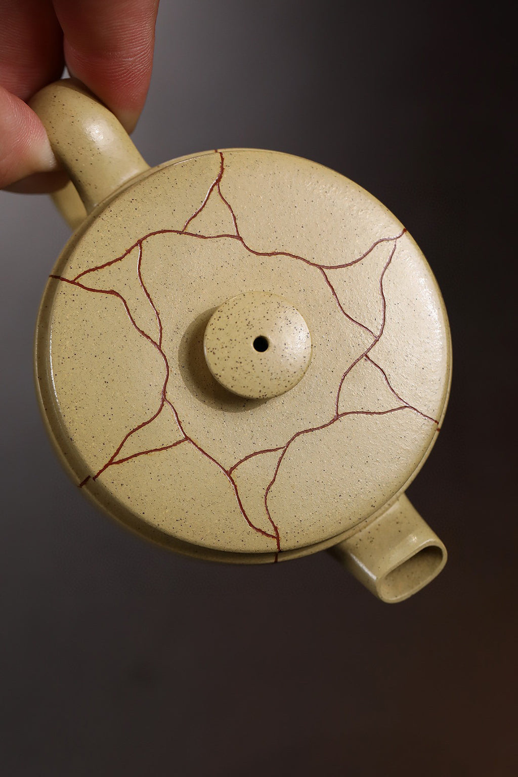 Bing Lie Wen Han Wa     110cc   - Yixing Zisha Purple Clay Teapot