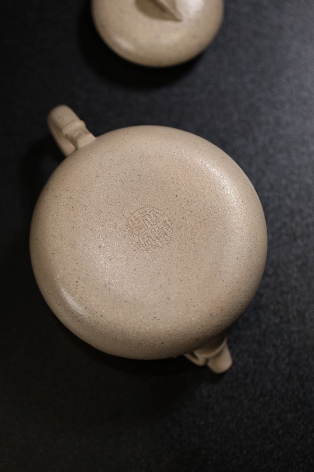 Su Zhu     200cc   - Yixing Zisha Purple Clay Teapot