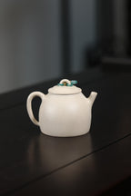 Qing He     140cc   - Yixing Zisha Purple Clay Teapot