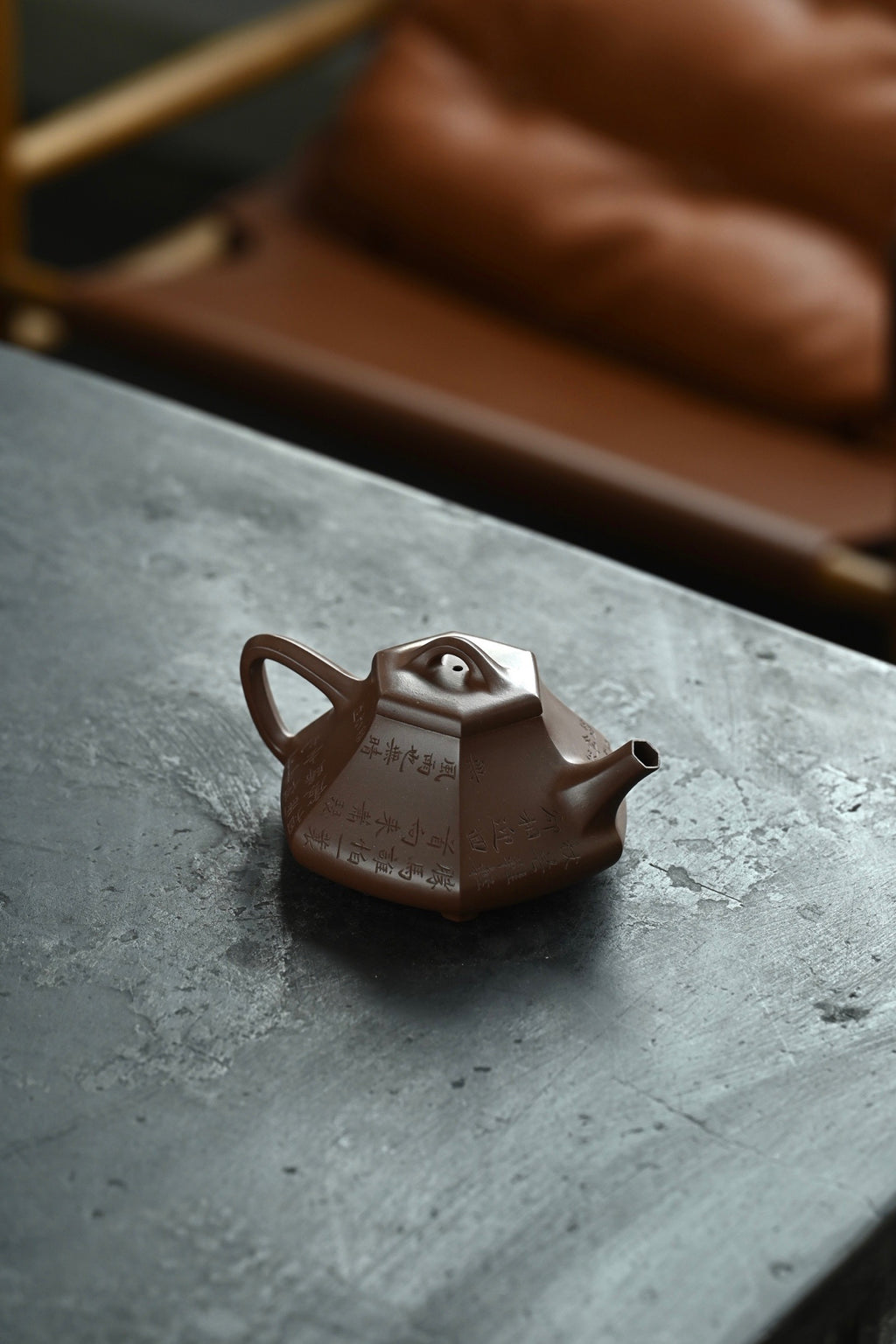 Jin  Piao      210cc   - Yixing Zisha Purple Clay Teapot