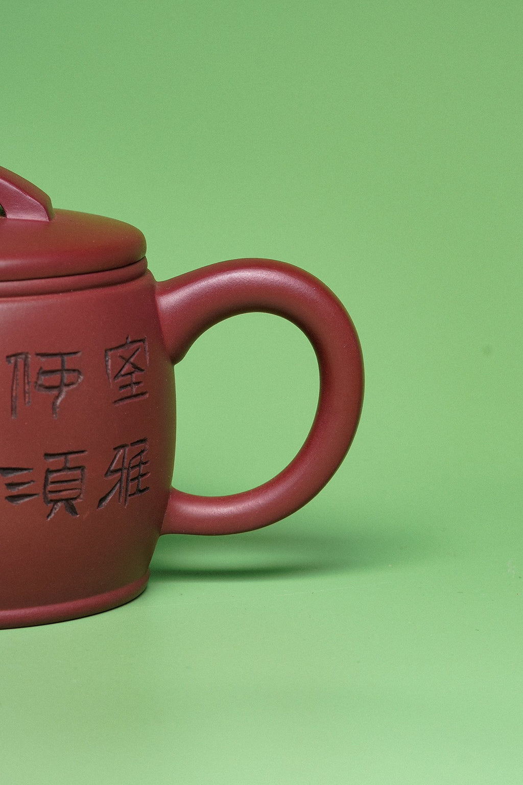 Han Wa Hu    350cc   - Yixing Zisha Purple Clay Teapot