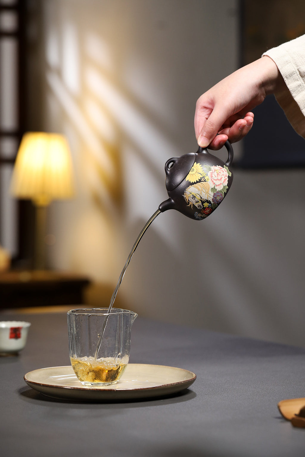 Qin Quan     160cc   - Yixing Zisha Purple Clay Teapot