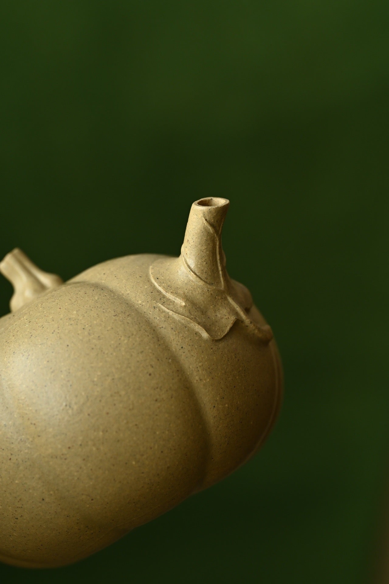 Mingyuan Nan Gua     160cc   - Yixing Zisha Purple Clay Teapot